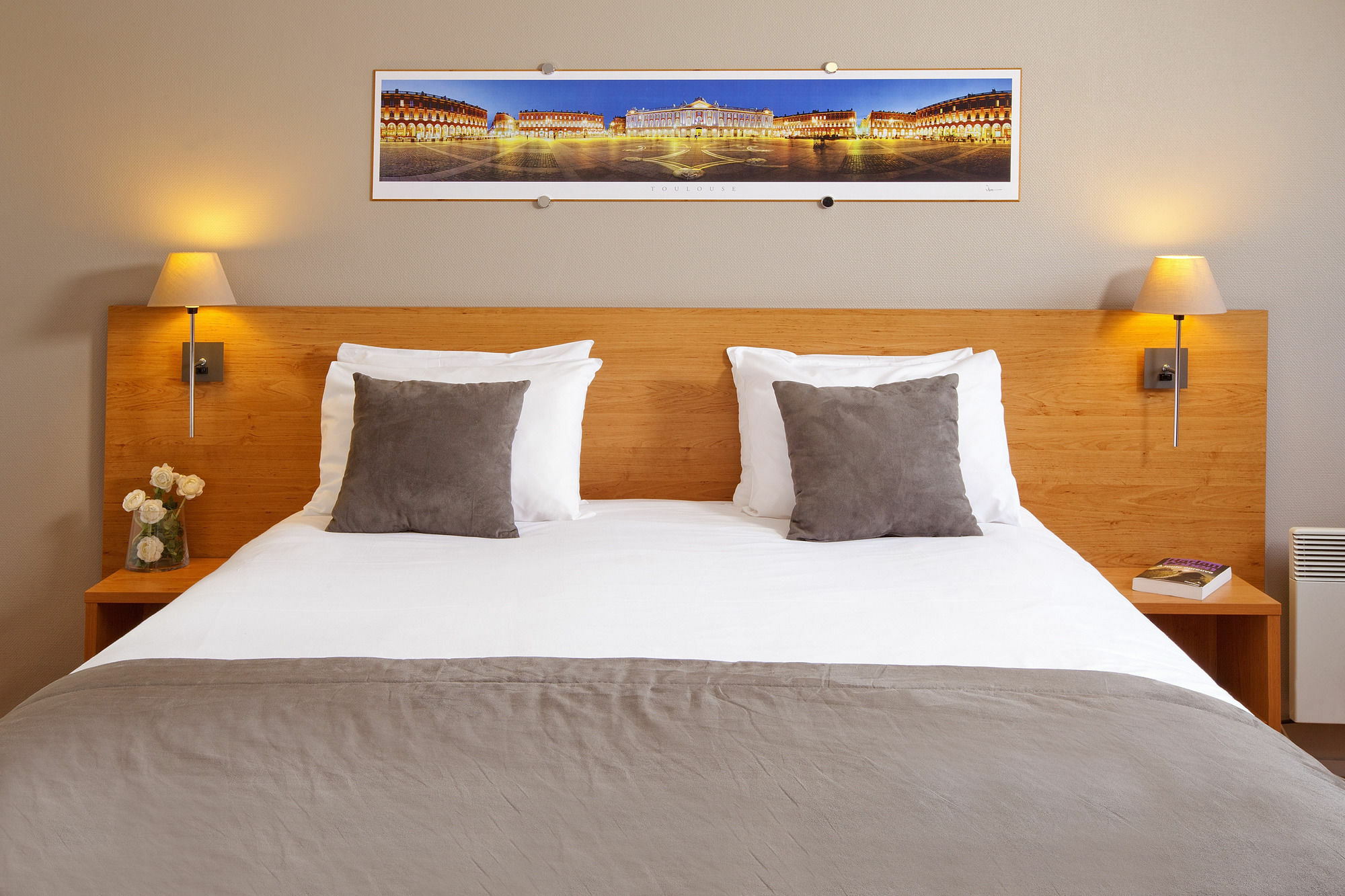 Sejours & Affaires Toulouse De Brienne Aparthotel Buitenkant foto
